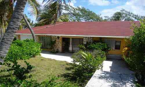 Bahamas Seaside bungalow